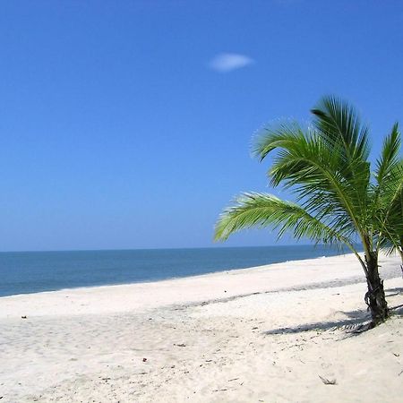 Marari Felix Beach Homestay Mararikulam Eksteriør billede